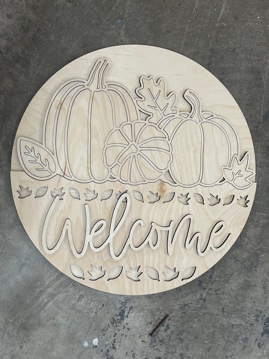 Welcome Fall Pumpkins