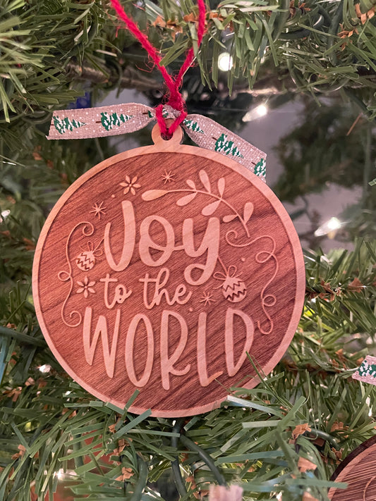 Cherrywood Natural Ornament Set